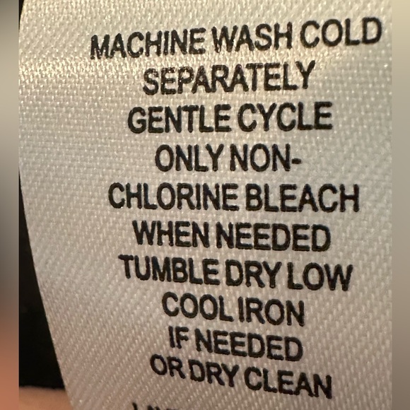 Tahari Luxurious Black Jacket - NWT - Picture 6 of 6